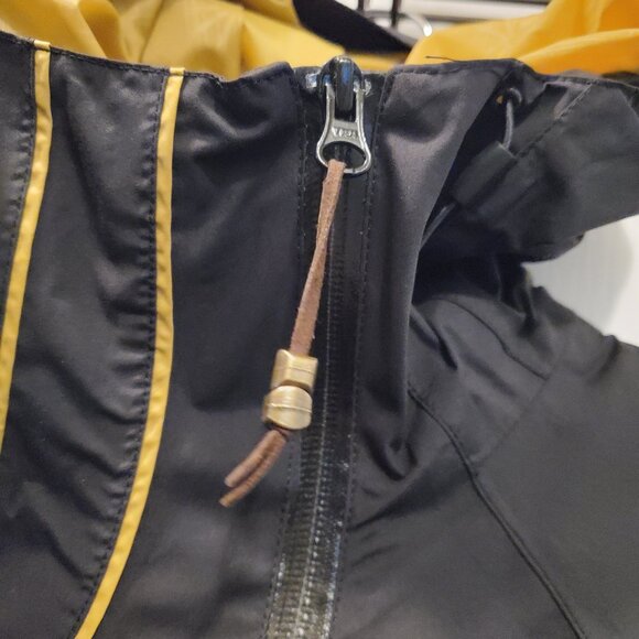 ✨ Vintage HELLEY HANSEN Black/Gold Ski Jacket L/G ✨ - Picture 6 of 12